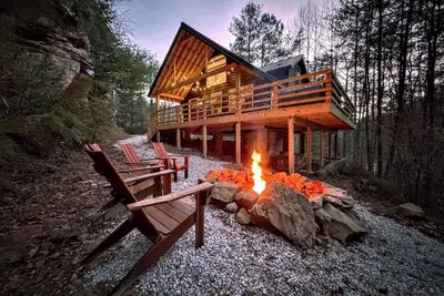 Image de Hummingbird Hollow | Private Forest Retreat