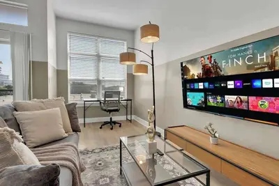 Image de Luxury 1bd | Deep Ellum | Free Parking | Pool+Gym