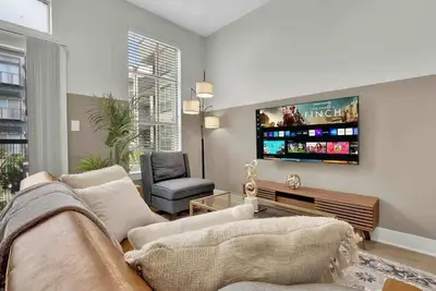Image de Luxury 1bd | Deep Ellum | Free Parking | Pool+Gym