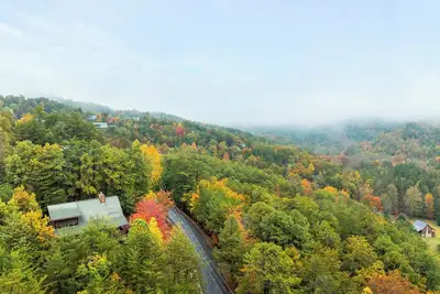 Image de 4bd for 10 | Wears Valley - Views & Hot tub!