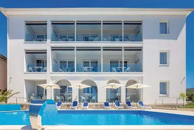 Image de Superbe appartement de 2 chambres à Punat