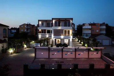 Image de Charmant appartement à Vodice avec Wi-Fi