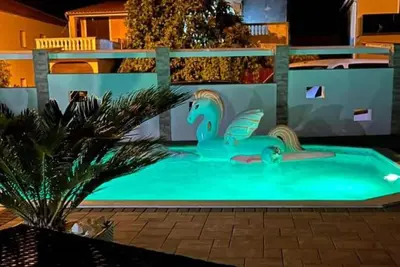 Bel appartement à Vodice