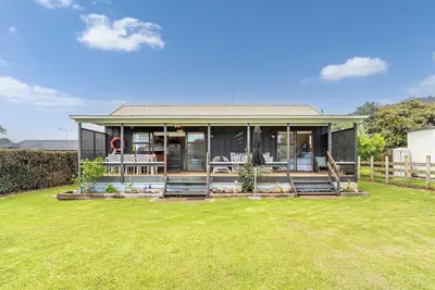 Image de Hosts on the Coast Paws & Relax