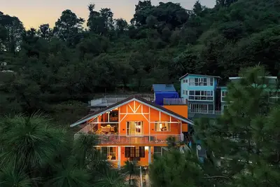 amã Stays & Trails White Hackle, Dharamshala