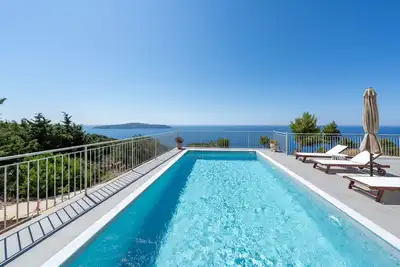 Image de Secluded Paxos Villa with Pool, WiFi, Parking