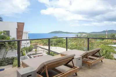 Image de Stunning 8-Bedroom Ocean View Villa in Tamarindo • Sleeps 18