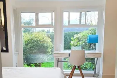 Image de Entire Guest Suite private Luxury bathroom flexible date