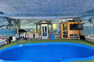 Image de Bel appartement pour 6 personnes avec Wifi, piscine privée, bain à remous, Tv et terrasse