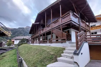 Image de Two-bedroom apartment. Sellaronda Connection