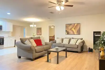 Image de 3-bedroom house with Ac in charming Oviedo close to the University