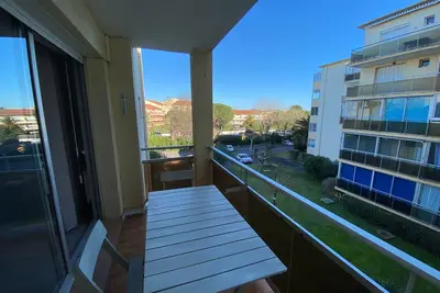 Appartement 2 pièces proche plage avec parking