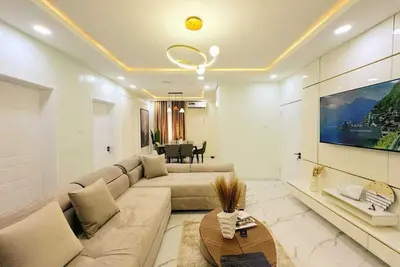Image de LinQues & Bethel Residences- Softly styled 2-bedroom apartment. . authentic charm.