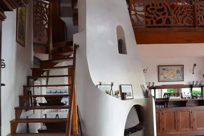 Image de Maison de charme sur la falaise avec vue mer