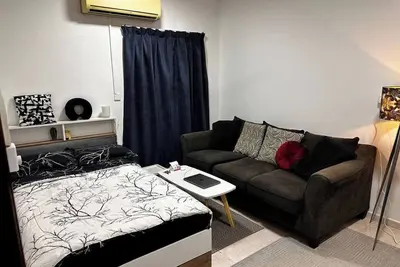 Image de Spacious Fully Furnished Room with Large Private Kitchen Near Oman Avenues Mall