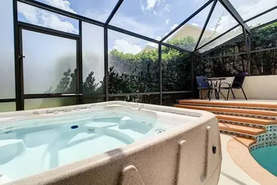 Image de 4 Cozy Bedrooms | Hot Tub | Pool | Spacious
