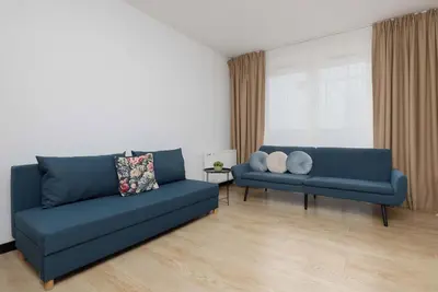 Image de Zamoyskiego 37 | Warsaw | Spacious Studio | Parking | Near Pge