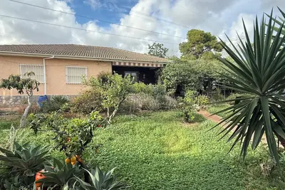 Image de Chalet close to Alicante and the beach, with large terrace for groups