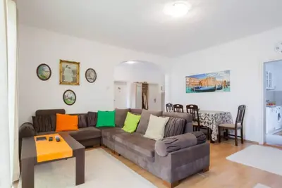 Image de Comfortable house for comfortable stay (14 people)