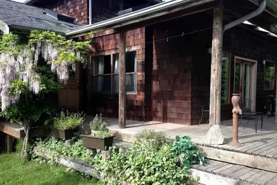 Image de Inviting Cottage Rental with Private Deck near Bellingham, Washington