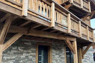 Image de Le Nid Alpin, \nAppart cocoon au rdc du chalet, vue sur les montagnes du devoluy