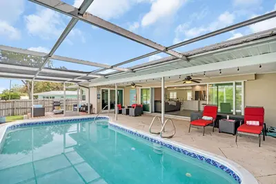 Heated Pool Family Fun @ Silver Sands Clearwater