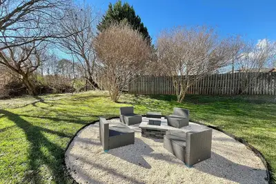 Image de Belmont Gem | 4br Stay Walkable to Downtown