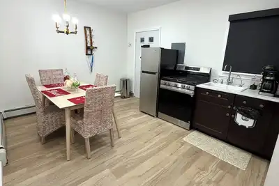 Image de Cozy 1-bedroom cottage in delightful Mastic Beach with Ac