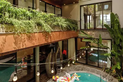 Image de Luxury Villa with 07Bedrooms, Private Pools, Jacuzzi, Sauna, Gym, Bbq, Karaoke.