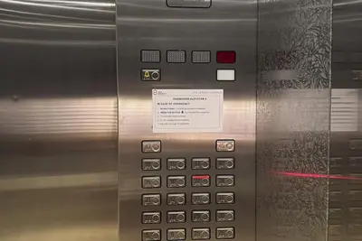 Image de Bgc Uptown Lower Penthouse 2br w/ balcony + Parking