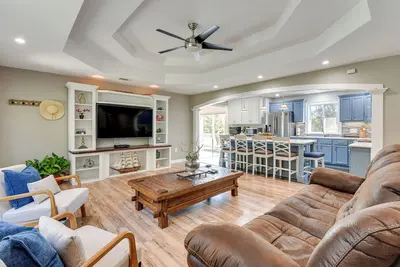 Image de 4 Seasons of Fun! Walhalla Home w/ Spacious Yard!