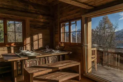 Image de Chalet with fireplace and sauna