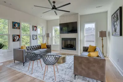 Image de Spacious 5br Pea Ridge Retreat Near Trails & Golf