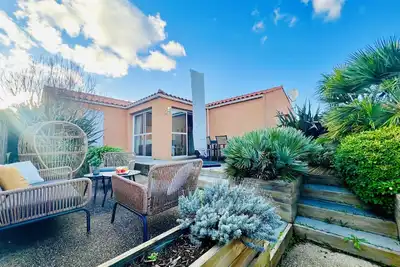 Image de Maison à 2 pas de l’océan! La Pironnière