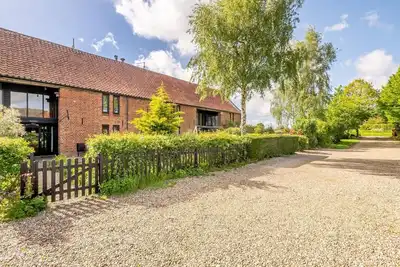 Image de 2 Bed in Runham (oc-1995)