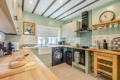 Image de 3 Bed in Hythe (oc-o31997)