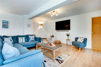 3 Bed in Padstow (oc-p00793)