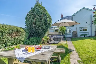 4 Bed in Saundersfoot (oc-b32036)