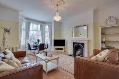 Image de 2 Bed in Scarborough (oc-s032)