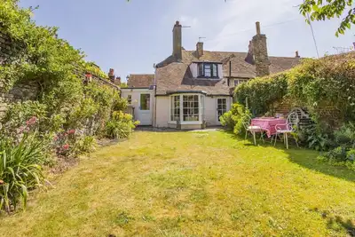 3 Bed in Sandwich (oc-c32051)