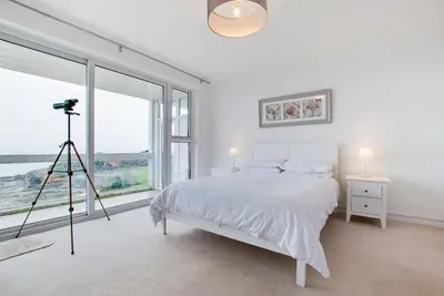 Image de 2 Bed in Langland (oc-hh1426)
