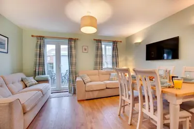 Image de 2 Bed in Whitby (oc-w502)