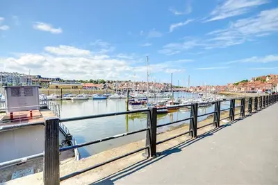 Image de 2 Bed in Whitby (oc-w975)