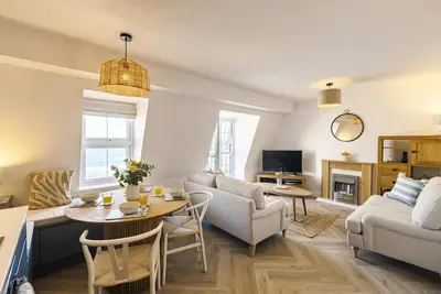 Image de 2 Bed in Scarborough (oc-s005)