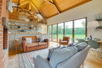 Image de 3 Bed in Debenham (oc-thefol)