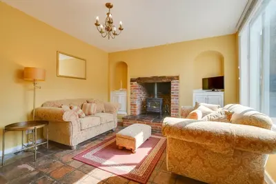 Image de 2 Bed in Eye (oc-4lamb)