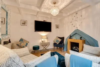 Image de 2 Bed in Whitby (oc-r563)