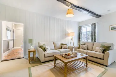 Image de 3 Bed in Mannington (oc-r32335)