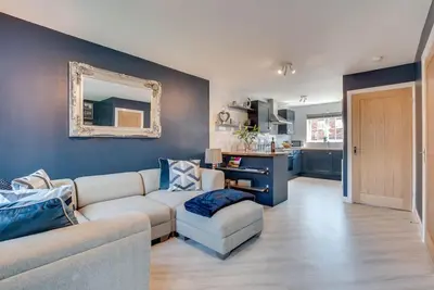 2 Bed in Whitby (oc-w1008)