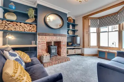 3 Bed in Whitby (oc-w1018)